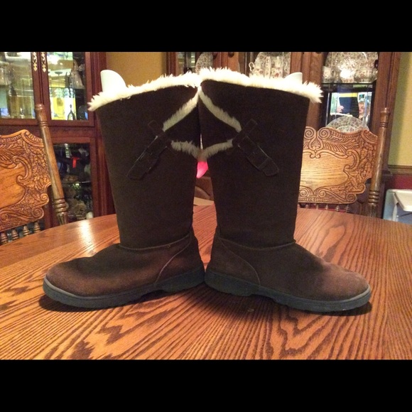 Shoes - Woman’s Winter Brown Boots
